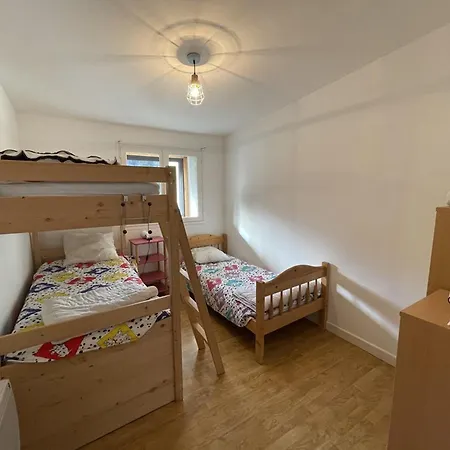 Dağ evi Chalet Familial Avec Jardin, Pres Des Pistes Et Commerces, Balcons Fermes, Cheminee, Navette Gratuite - Fr-1-787-33